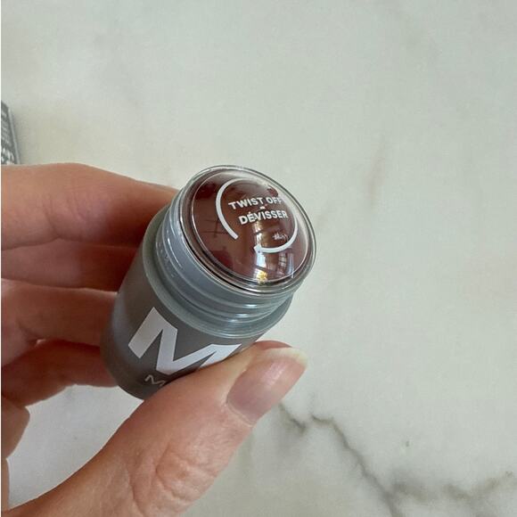 Milk Make Up Lip + Cheek Lip Color and Cream Blush Muse Deep Burgundy - Picture 3 of 3